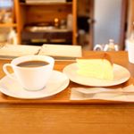  自分とのミーティングに。まったり濃厚なチーズケーキとしっかり濃い口の珈琲はいかがですか？ #おへマガ #岐阜カフェ #恵那カフェ #ミル #カフェめぐり #おしゃれカフェ #木のお家 #レコード #恵那市山岡町 