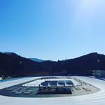  武並駅からてくてく。冬季シーズンも残りわずかのクリスタルパーク！ ・ 山の中でのびのびとスケートして気分爽快です◉ ・ #おへマガ #恵那 #恵那市 #田舎暮らし #山の中 #山好き #スケート #スケート場 #クリスタルパーク #クリスタルパーク恵那 #アウトドア #スケートリンク #ウィンタースポーツ 